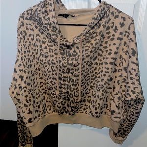 Leopard croppe hoodie